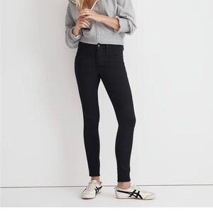 NEW WITH TAGS Madewell Bennett Wash 9" Mid-Rise Roadtripper Skinny Jean 27‎ P